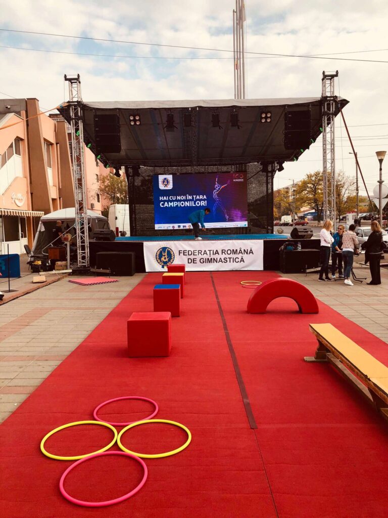 scena-eveniment-gimnastica
